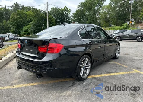2015 BMW 335 Xi z USA, uszkodzony, nr VIN WBA3B9G55FNR95011
